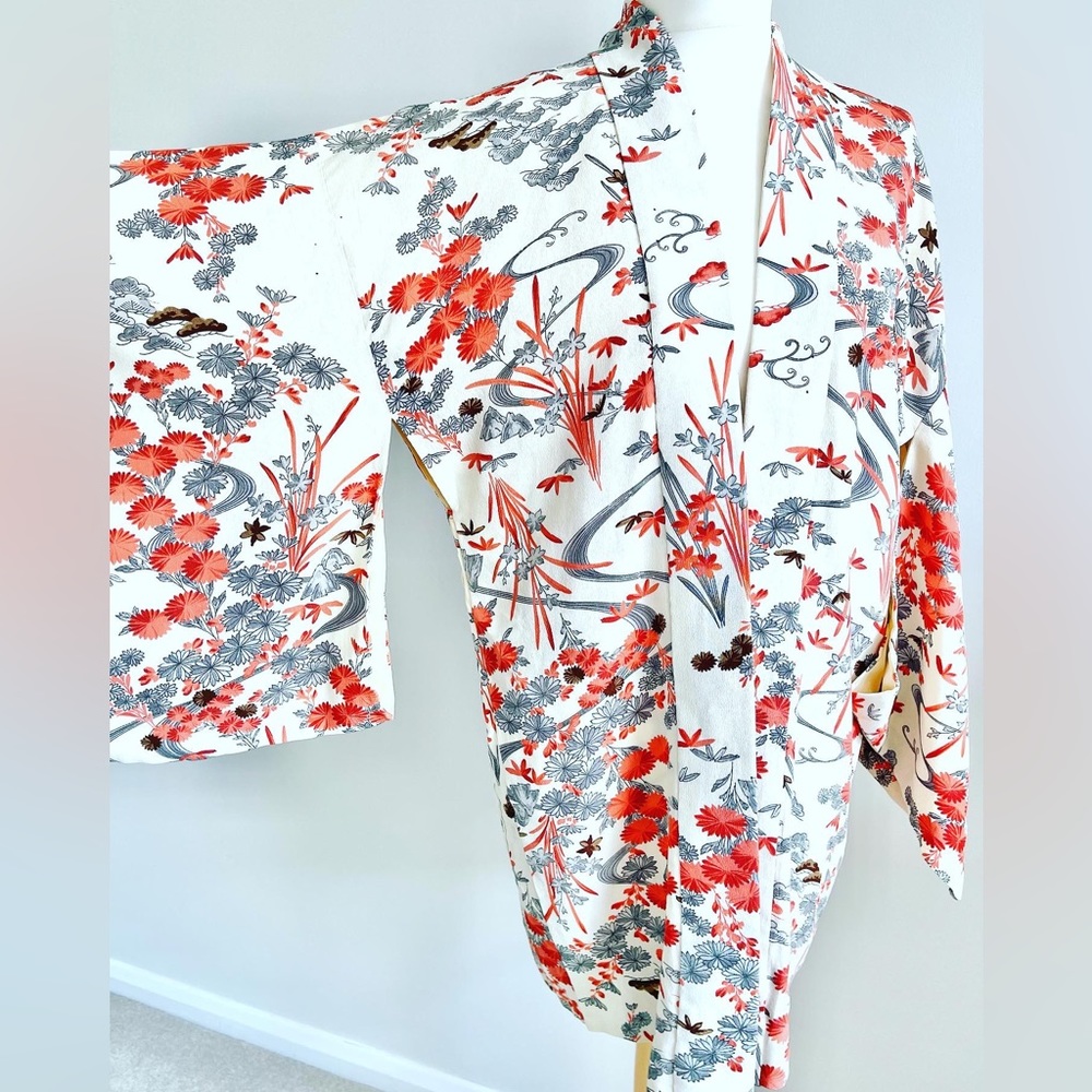 Vintage Haori Kimono Jacket Genuine Japanese in garden design size 10-14UK - Picture 1 of 10